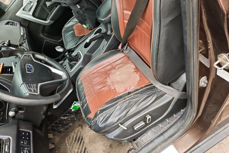 Used Geely Auto Vision X6 2016 1.8L Manual Luxury Model
