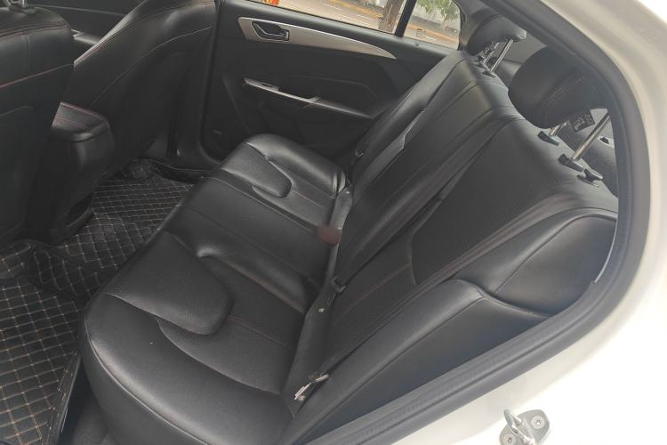 Used Chery Arrizo 5 2017 1.5L Manual Lingchao Edition
