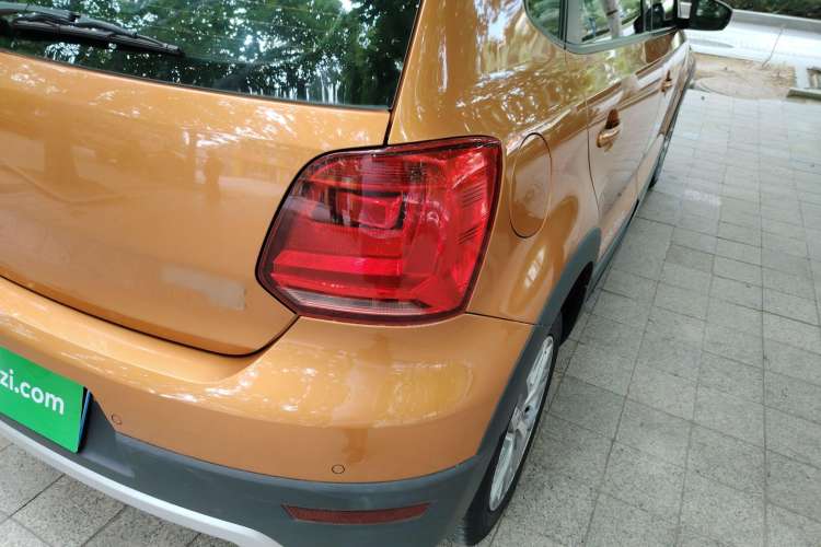 Used Volkswagen Polo 2018 1.5L Cross Polo Automatic