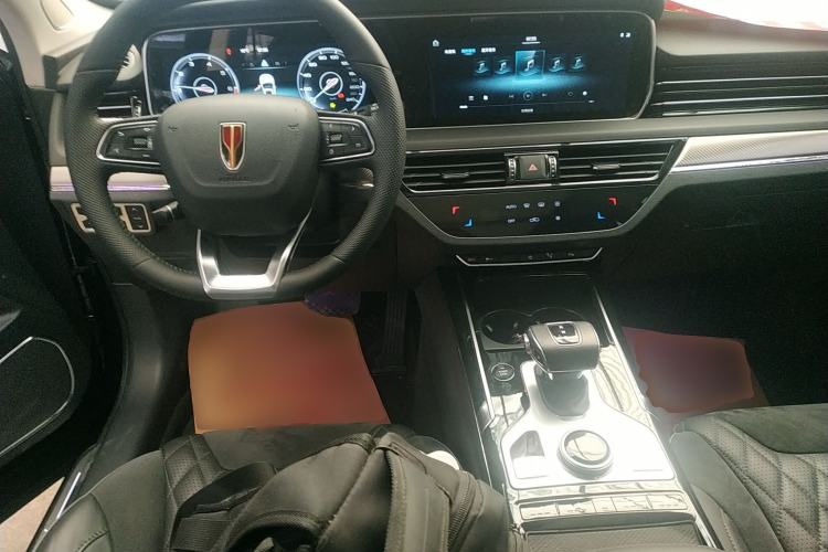 Used Hongqi HS5 2019 2.0T Smart Connect Flagship Edition Center Console