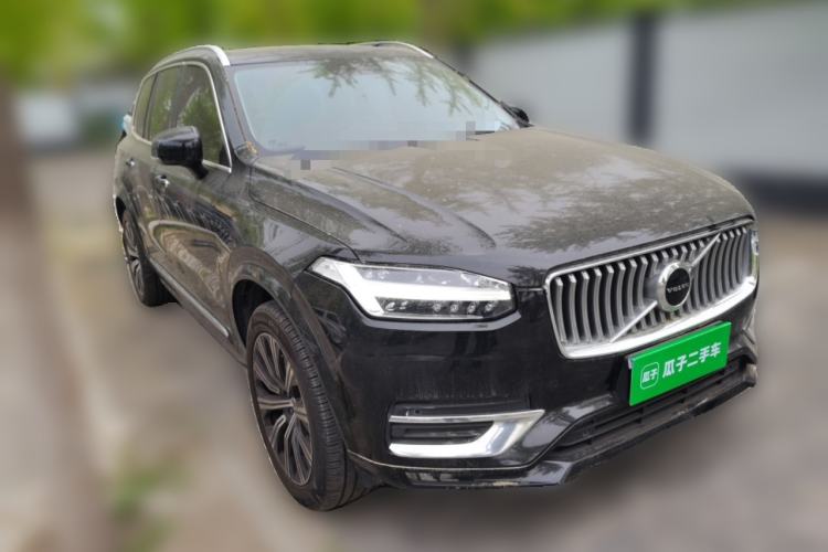 Used Volvo XC90 2020 T5 SmartDrive Luxury 7-Seater Front Right 45 Deg