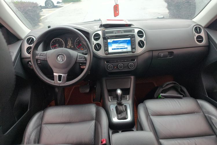 Used Volkswagen Tiguan L 2013 1.8 TSI Automatic Two-Wheel Drive Comfort Edition
