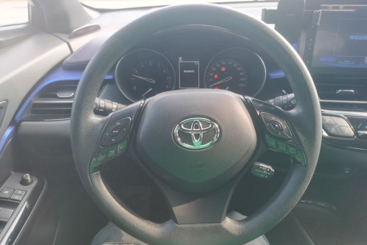 Used Toyota C-HR 2020 2.0L Leading Edition
