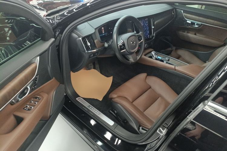 Used Volvo S90 2022 B5 Zhiyuan Luxury Edition