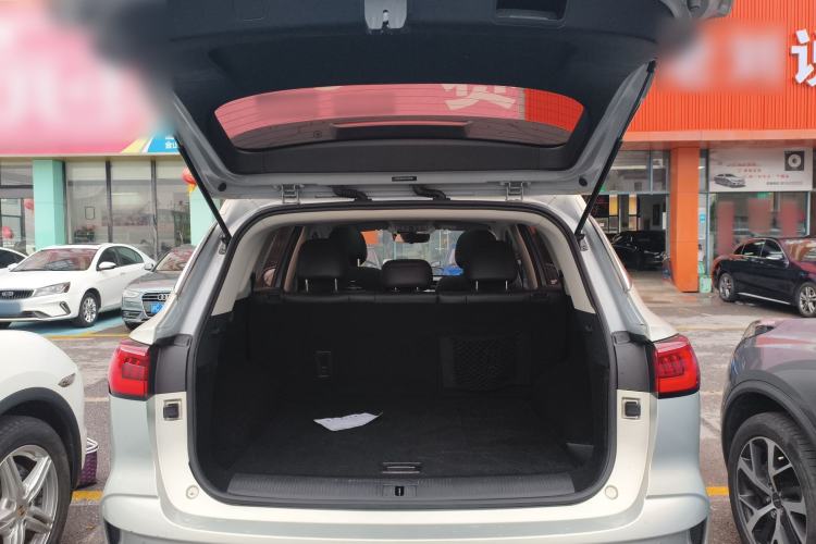 Used Roewe RX5 MAX 2019 300TGI Automatic Smart Cabin Luxury Edition Trunk