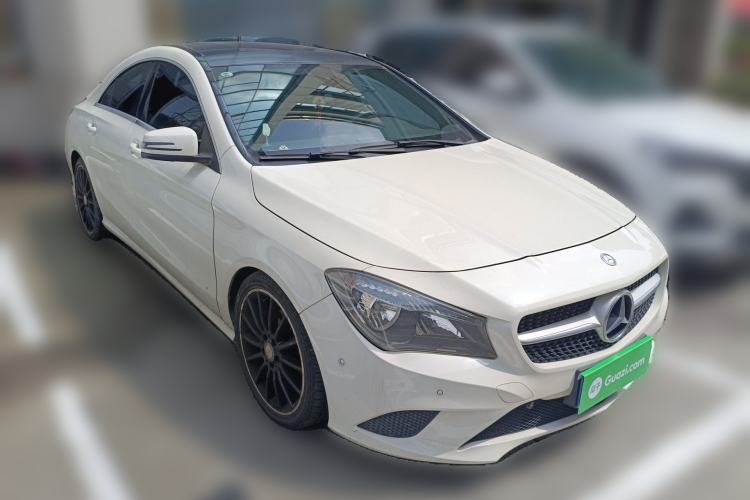 Used Mercedes-Benz CLA 2016 CLA 200 Sport Edition Front Right 45 Deg