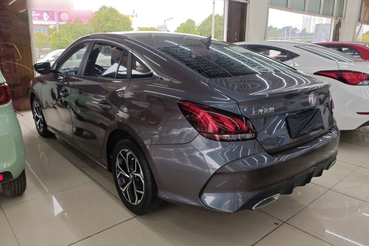 Used MG 5 2021 180 DVVT CVT Youth Luxury Edition