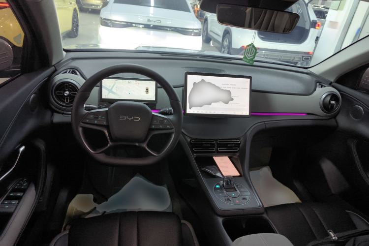 Used BYD Sealion 05 DM-i 2025 DM-i Intelligent Driving 75KM Prestige Model Center Console