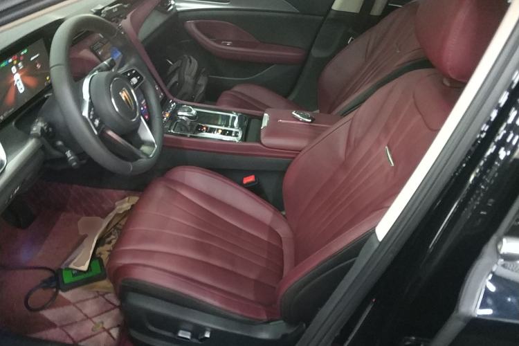 Used Hongqi H5 2024 2.0T Automatic Smart Connect Flagship Edition
