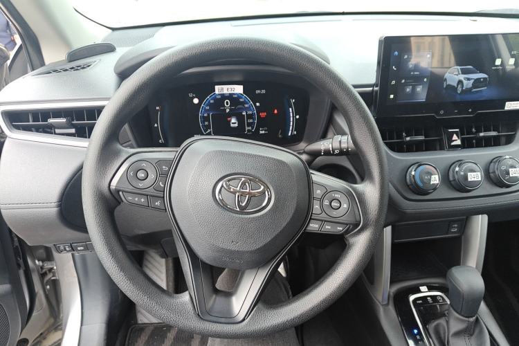 Used Toyota Corolla Cross 2023 2.0L Pioneer Edition