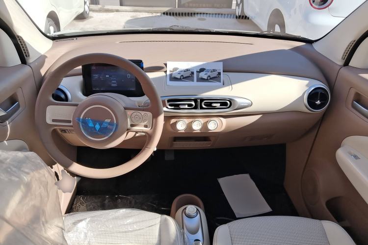 Used Wuling Hongguang MINIEV 2025 Four-Door Version Advanced Edition