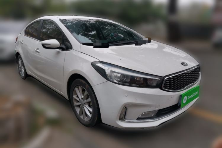 Used Kia K3 2016 1.6L Automatic GLS Front Right 45 Deg