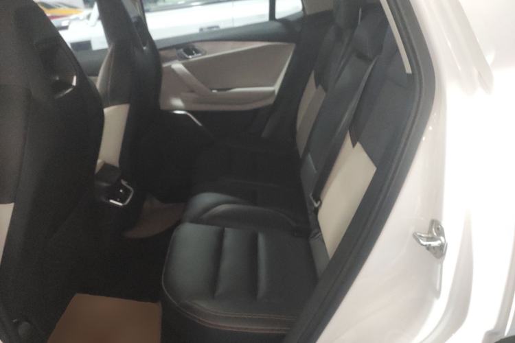 Used Lynk & Co 06 EM-P 2022 PHEV 84 km Range Pro Version