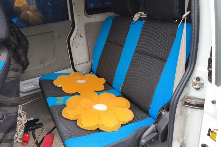 Used Jinbei New Hiace EV 2023 Comfort Model Left Rear Seat