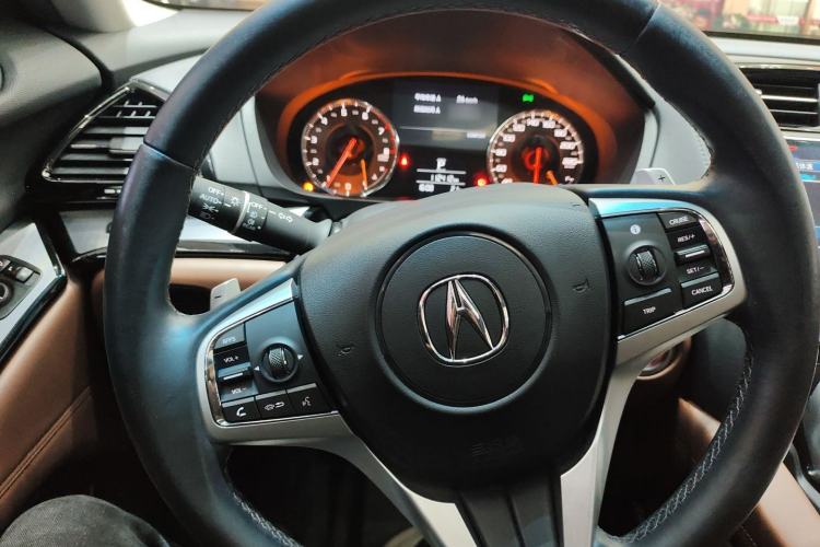 Used Acura CDX 2019 1.5T Two-Wheel Drive Deluxe Edition
