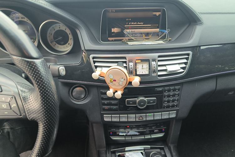 Used Mercedes-Benz E-Class 2015 E 320 L Sport Luxury Model Audio And AC Panel