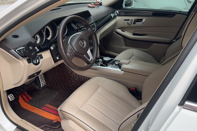 Used Mercedes-Benz E-Class 2015 Restyled E 260 L Sport Edition Interior 1