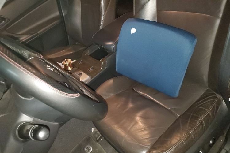 Used Toyota Reiz 2013 2.5V Elite Edition Left Front Seat