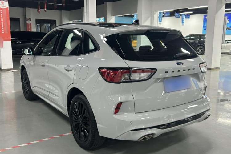 Used Ford Escape 2024 EcoBoost 245 Four-Wheel Drive ST-Line Pro Trim