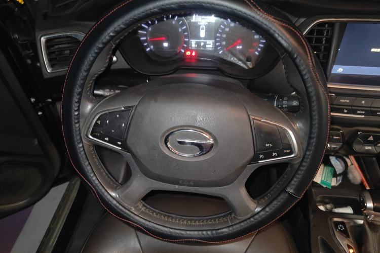 Used GAC Trumpchi GS4 2016 235T G-DCT Luxury Edition Steering Wheel