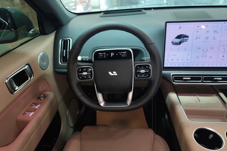 Used Li Auto L6 2025 Pro Smart Refresh Edition
