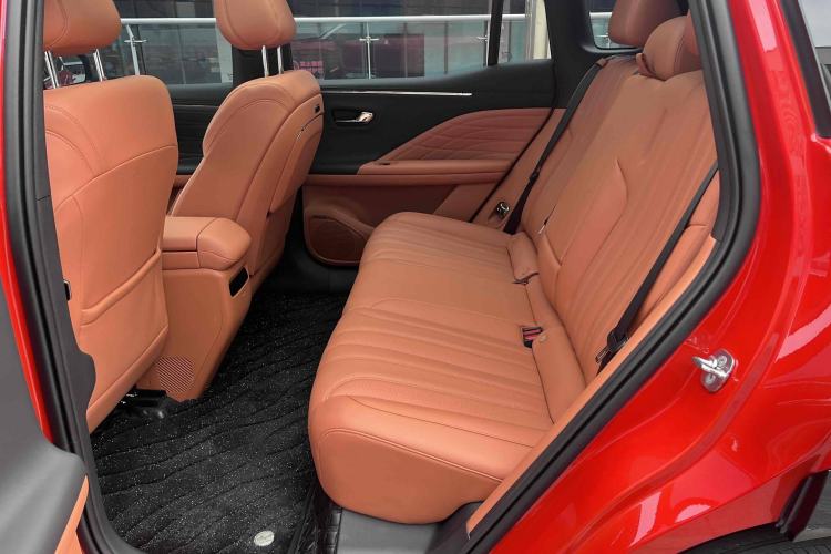 Used AION V 2024 Aion Tyrannosaurus 650 LiDAR Edition
