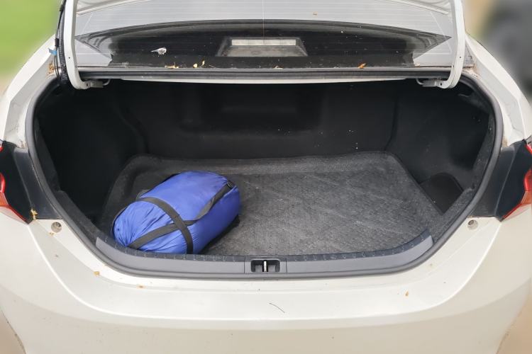 Used Toyota Levin 2017 Revised Dual-Engine 1.8H GS E-CVT Elite Sunroof Version China V Standard
