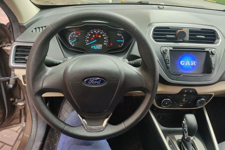 Used Ford Escort 2017 1.5L Automatic Comfort Model Steering Wheel