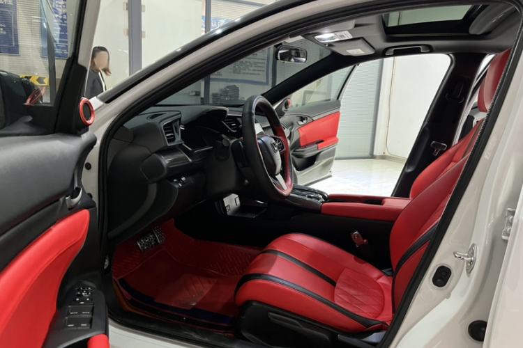 Used Honda Civic 2021 HATCHBACK 220TURBO CVT Trendy Cool Edition