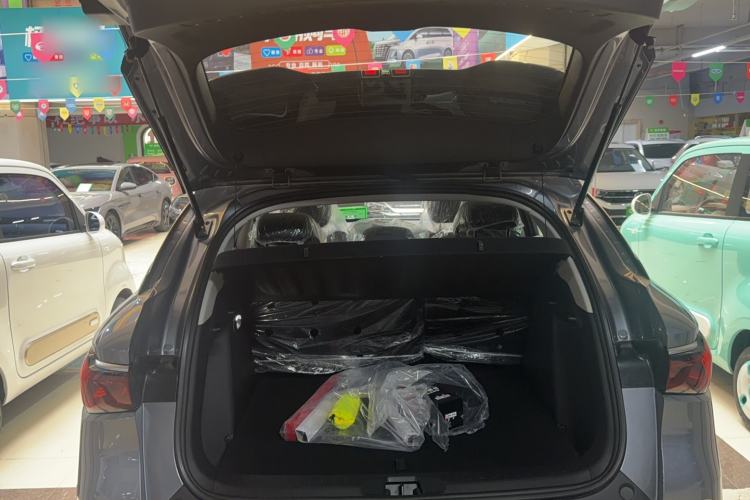 Used BYD Yuan PLUS 2025 Intelligent Driving Version 430 KM – Leading Edition Trunk