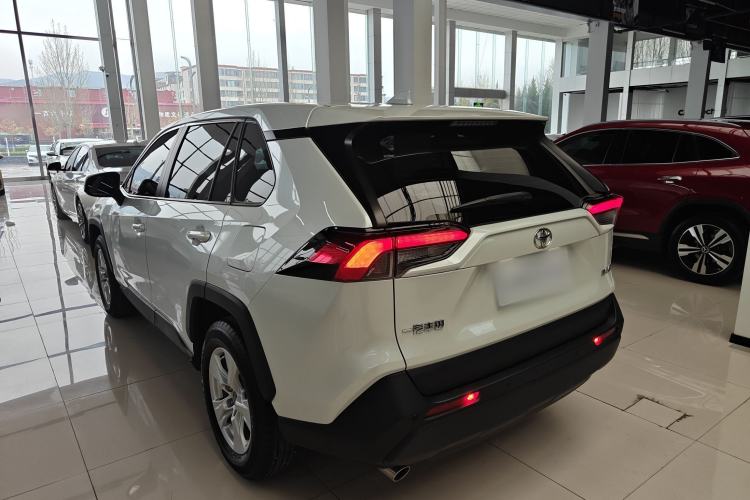 Used Toyota RAV4 2023 2.0L CVT Two-Wheel Drive Urban Edition Exterior 3