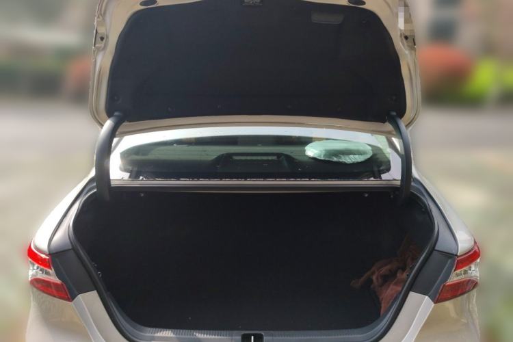 Used Toyota Camry 2021 2.5G Luxury Edition Trunk