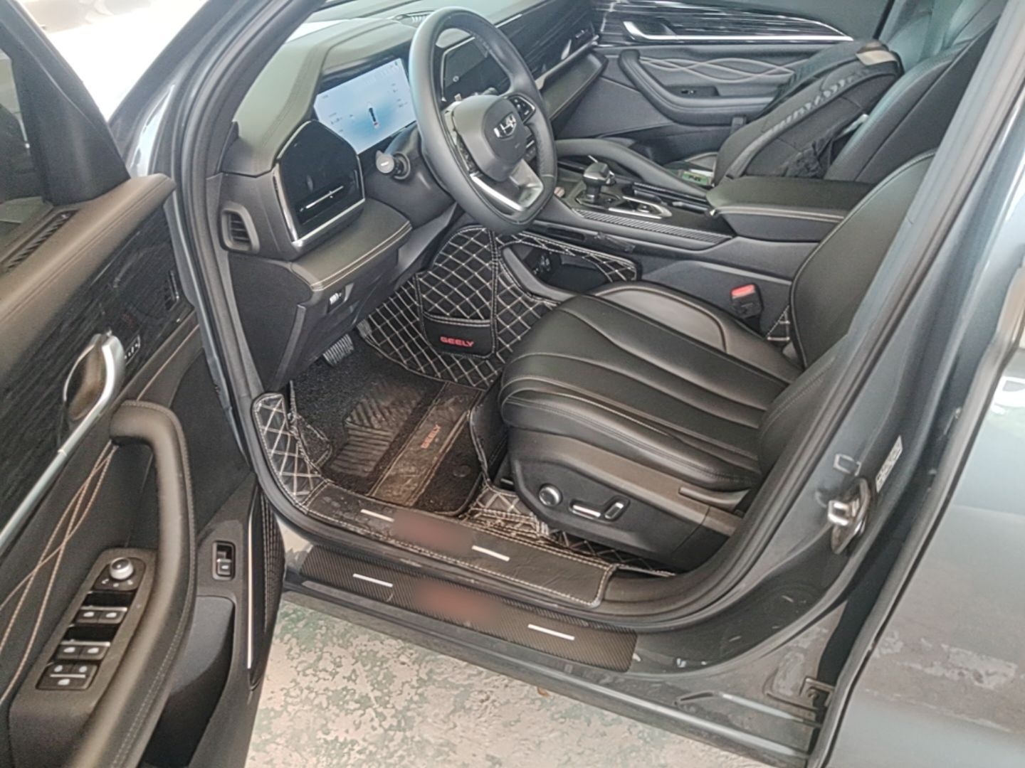 Geely Auto Monjaro L 2024 2.0TD DCT EVO Two-Wheel Drive Long-Range Version — снимка 18