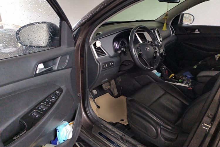 Used Hyundai Tucson 2015 1.6T Dual-Clutch Two-Wheel-Drive Leading Model