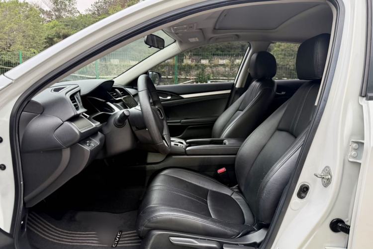 Used Honda Civic 2016 220TURBO CVT Luxury Edition