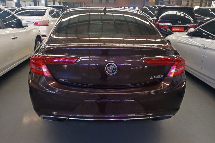 Used Buick LaCrosse 2018 28T Elite Edition Rear
