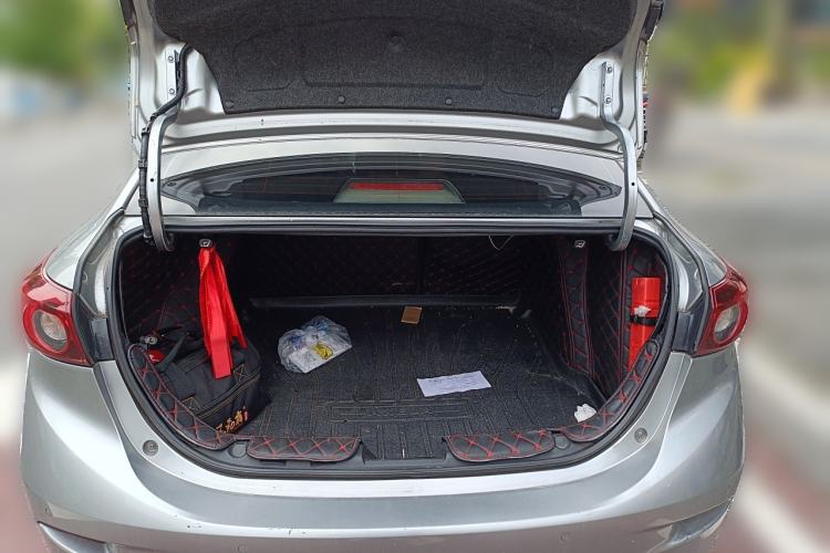 Used Mazda 3 Axela 2016 Sedan 1.5L Automatic Luxury Model Trunk