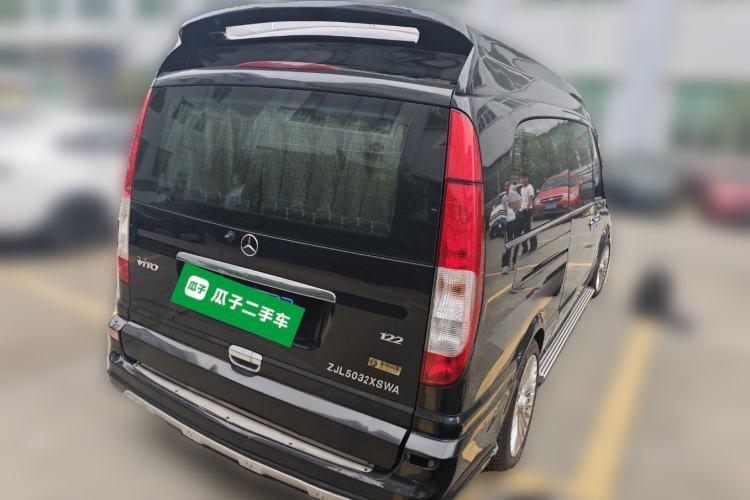 Used Mercedes-Benz Vito 2013 3.0L Elite Edition Rear Right 45 Deg