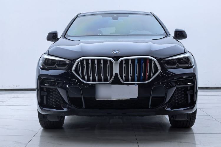 Used BMW X6 2021 xDrive30i M Sport Package Exterior 4