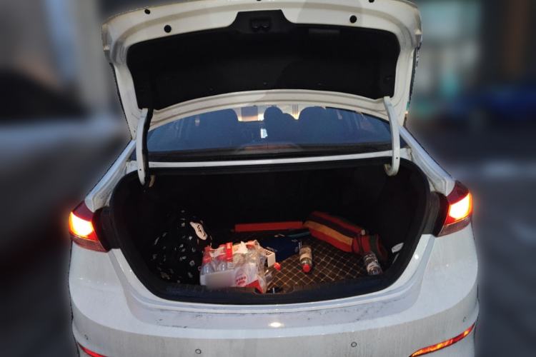 Used Hyundai Elantra (6th Generation / Lingdong) 2016 1.6L Automatic ZhiXuan – Elite Version
