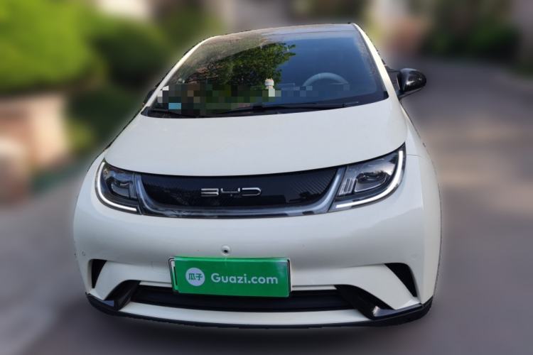 Used BYD Dolphin 2023 420 km Fashion Edition
