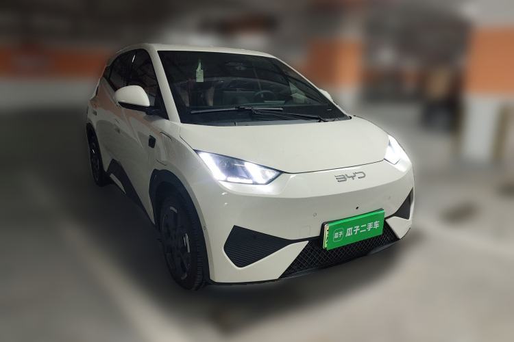 Used BYD Seagull 2025 Smart Drive Version 305 km Freedom Edition Front Right 45 Deg