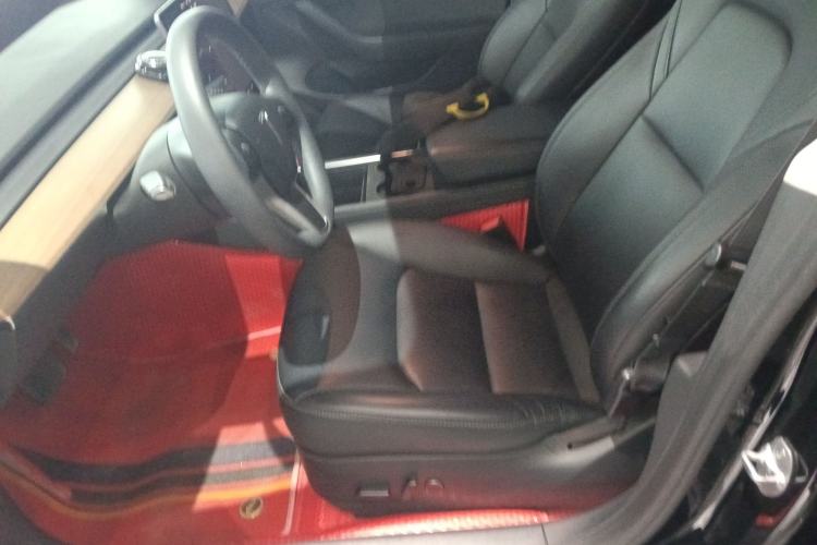 Used Tesla Model 3 2022 Rear-Wheel-Drive Version Left Front Seat