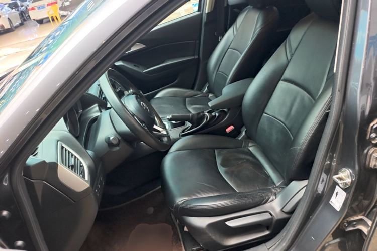 Used Mazda 3 Axela 2017 Sedan 1.5L Automatic Comfort Model China VI Standard