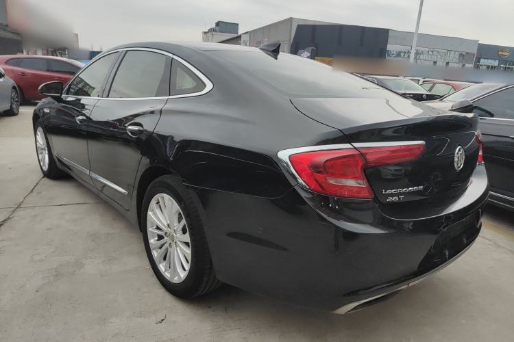 Used Buick LaCrosse 2016 Revised Version 28T Elite Edition Exterior 2