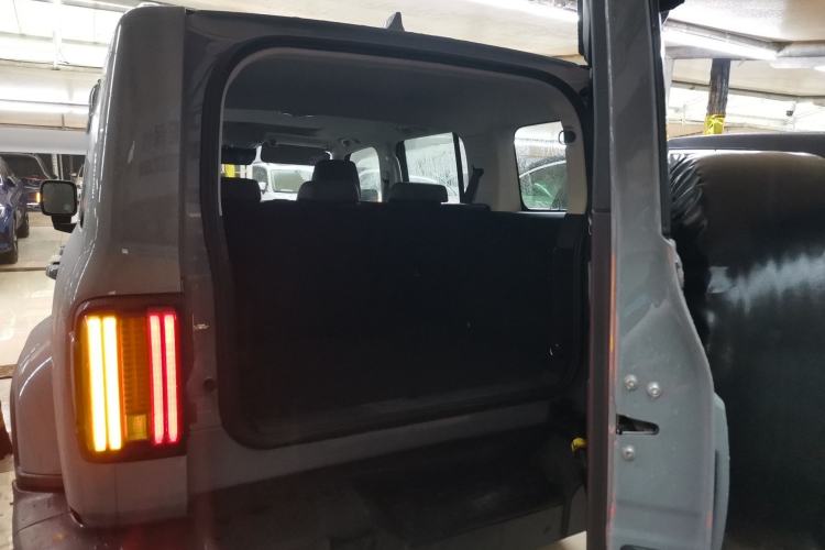 Used Tank 300 2021 City Edition 2.0T—Truly Stylish
