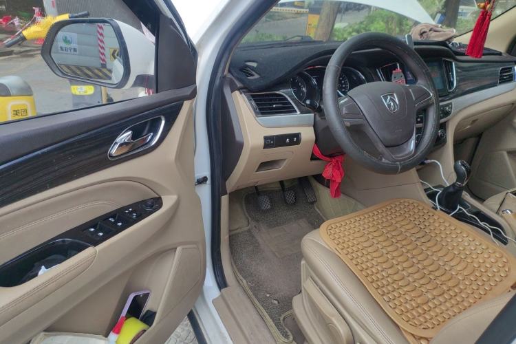 Used Baojun 730 2016 1.5L Manual Comfort Version 7 Seats China V Emission Standard