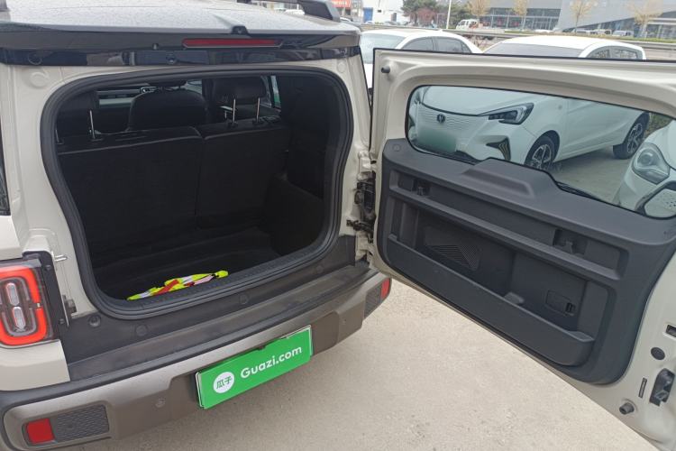 Used Baojun Spark EUV 2026 Model 501km Smart Luxury Edition Trunk