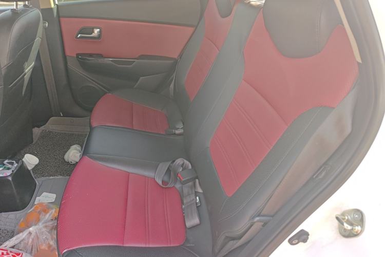 Used Kia K2 2015 Hatchback 1.4L AT GLS Cool Edition