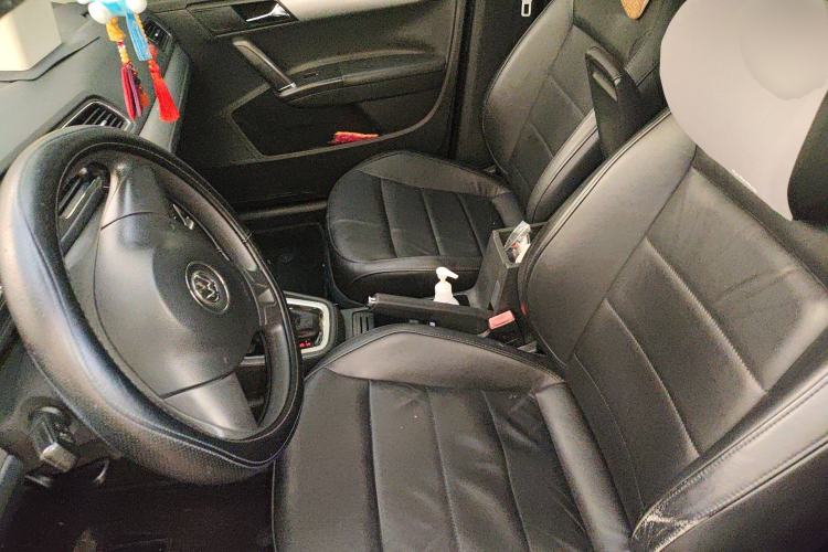 Used Volkswagen Gran Lavida 2013 1.4 TSI Automatic Comfort Model